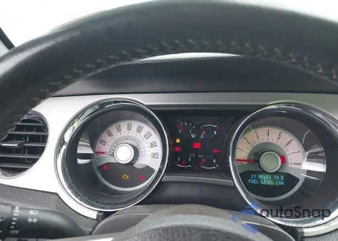 2012 Ford Mustang V6 Premium from USA, damaged, VIN 1ZVBP8AM4C5200713